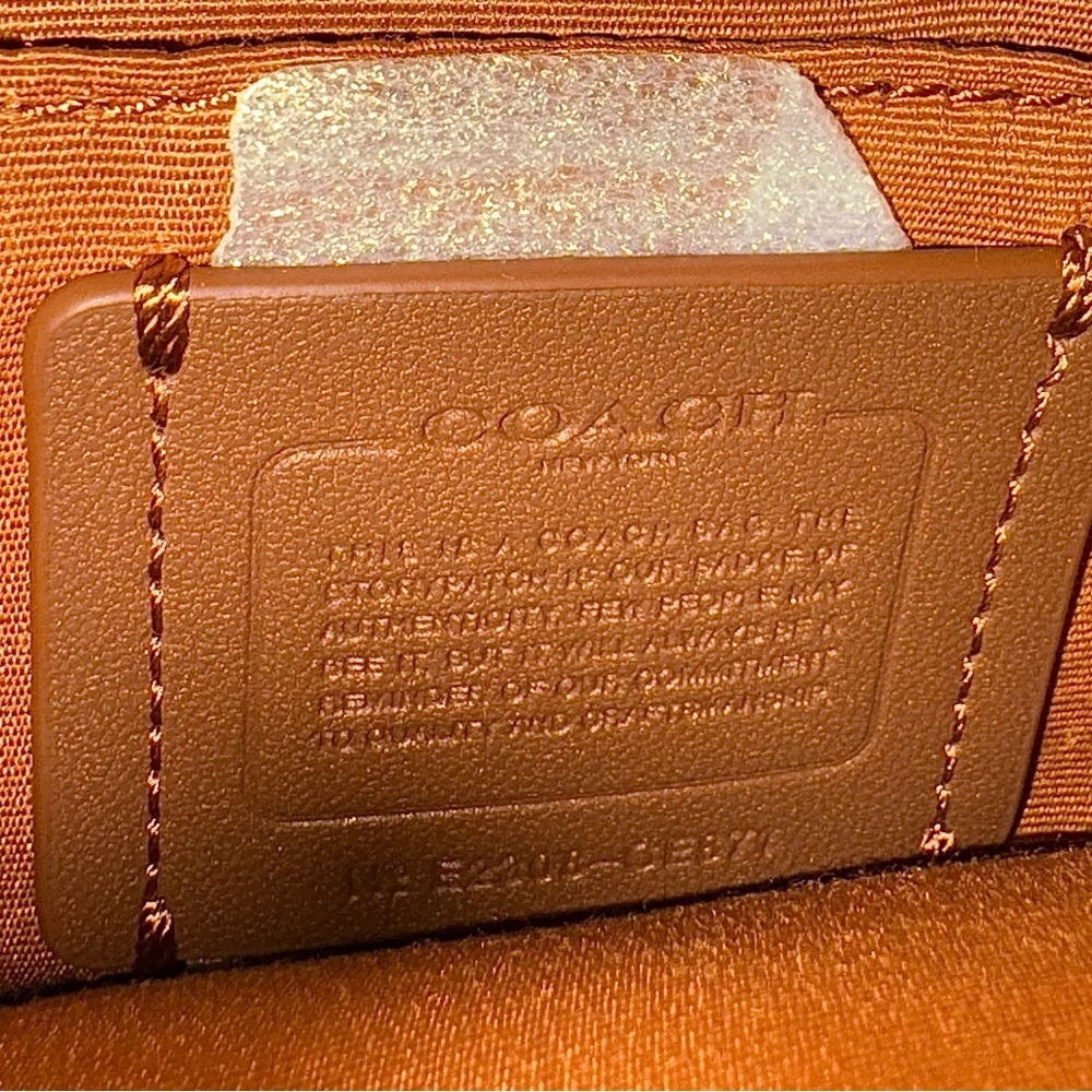 👜🆕👜 Coach Mini Rowan File Bag Crossbody Purse in Bright Yellow Leather - Picture 8 of 10